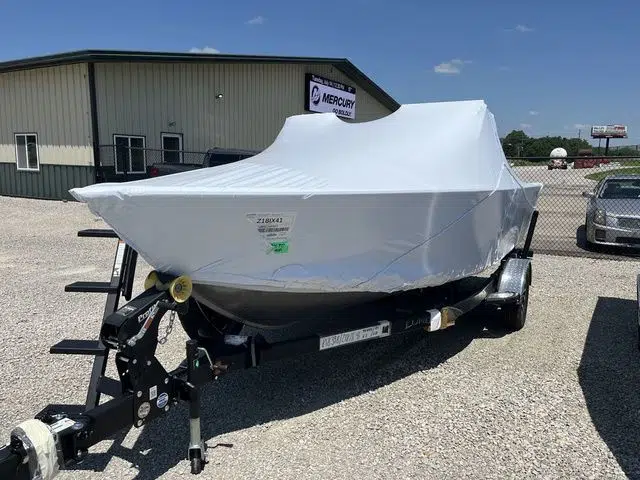 2027 Lund 1875 Impact XS Sport
