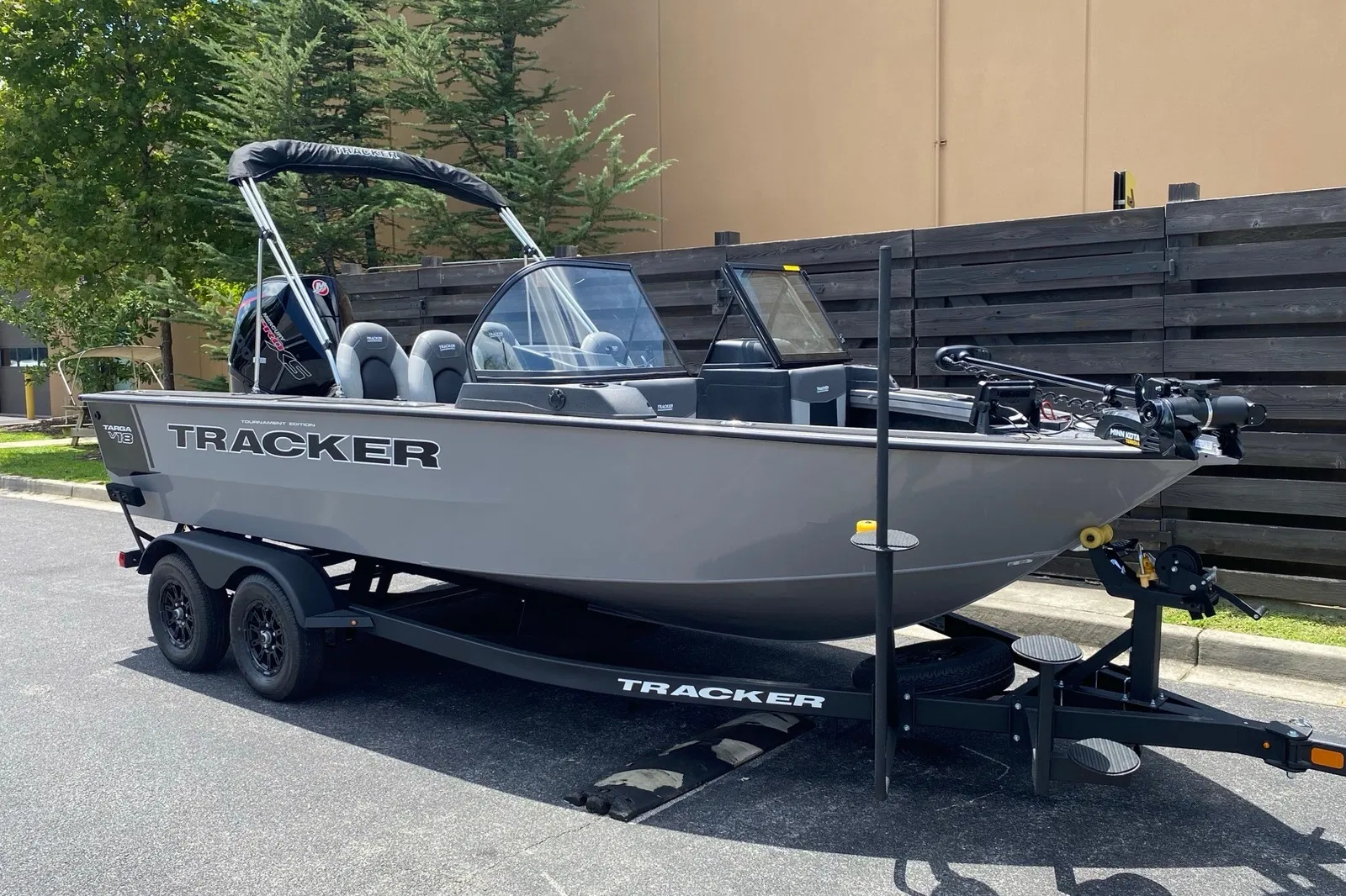 Tracker Targa V-18 Combo, фотография 5