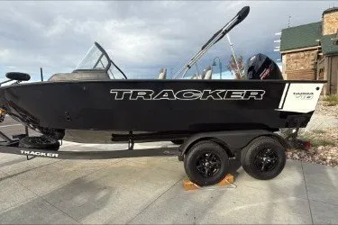 Tracker Targa V-18 Combo, фотография 3