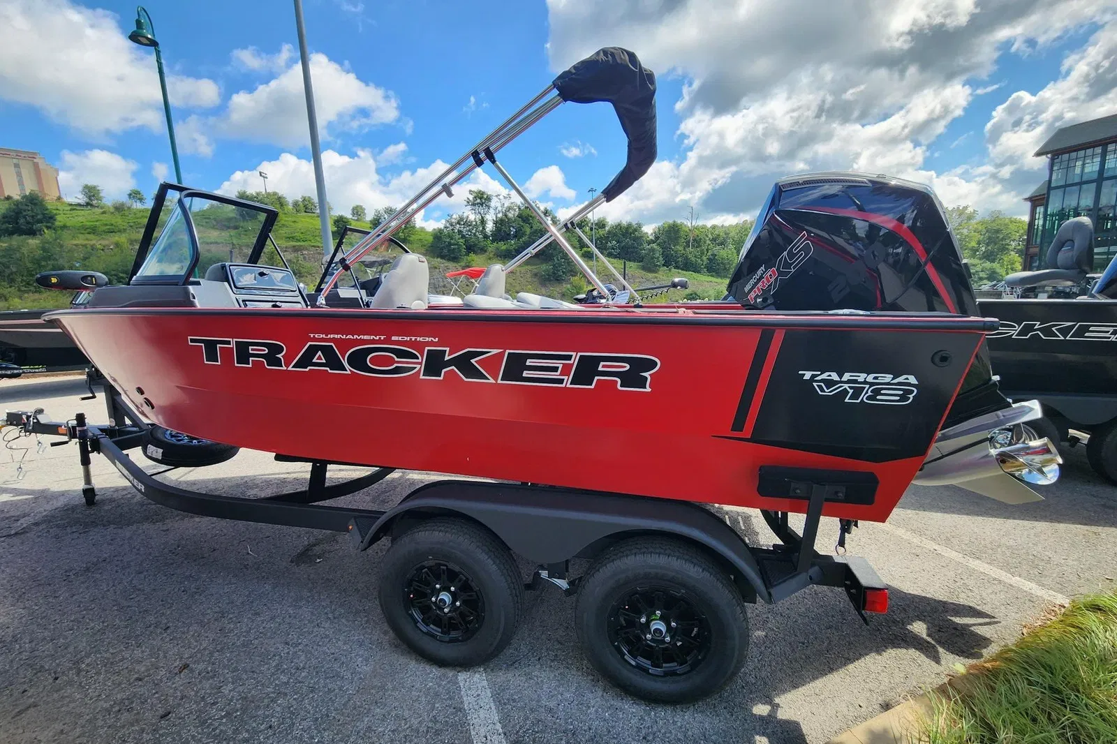 Tracker Targa V-18 Combo, фотография 2