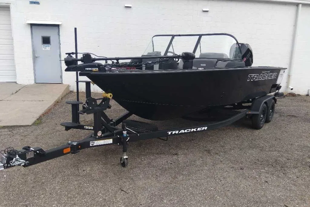 Tracker Targa V-19 Combo, фотография 4
