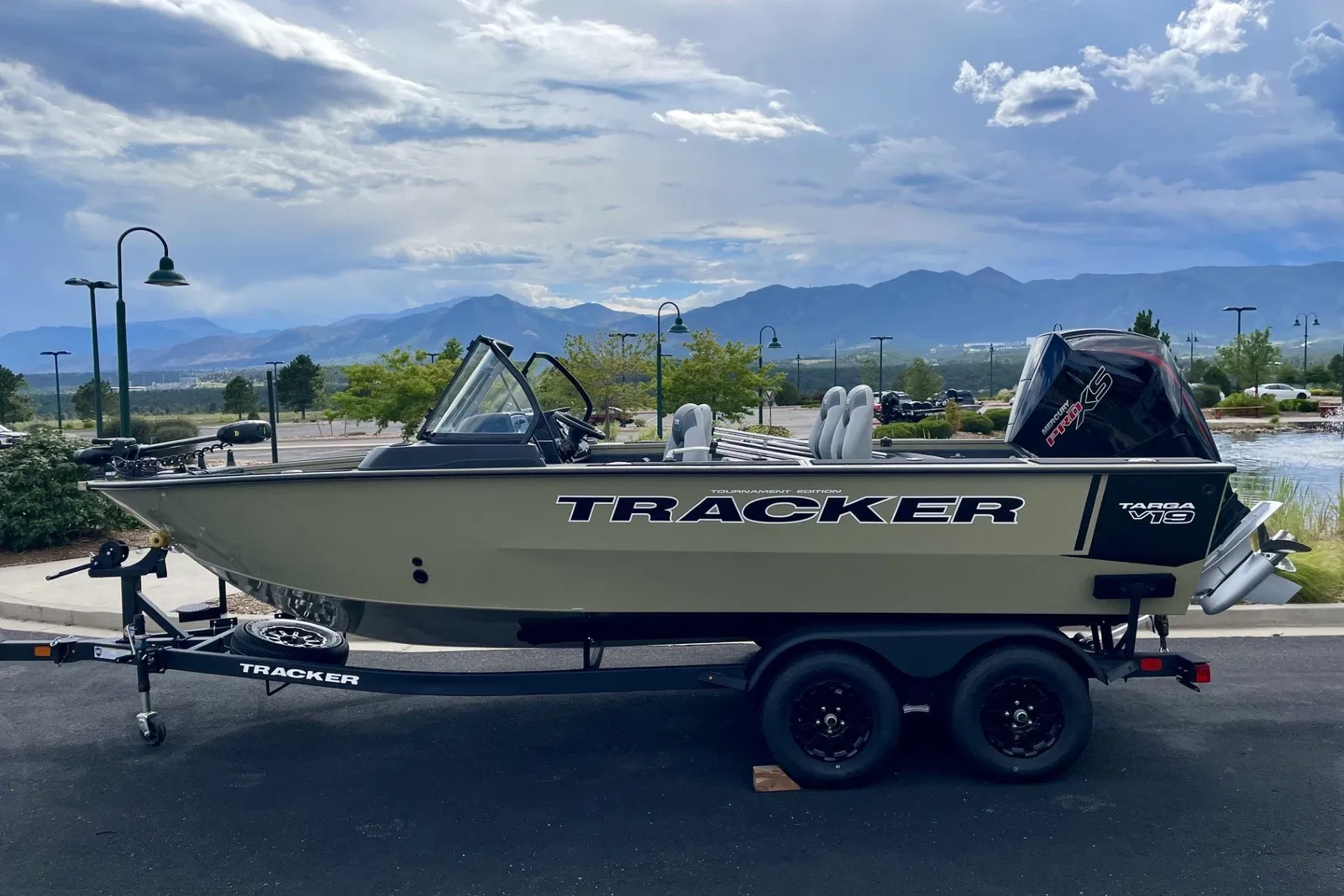 Tracker Targa V-19 Combo, фотография 1