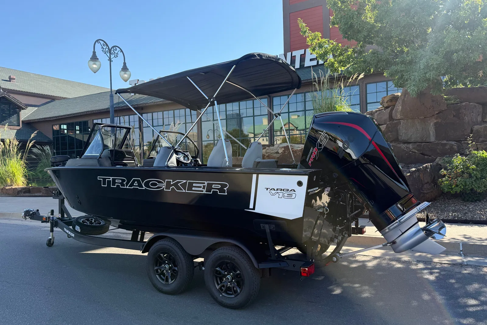 Tracker Targa V-19 Combo, фотография 2