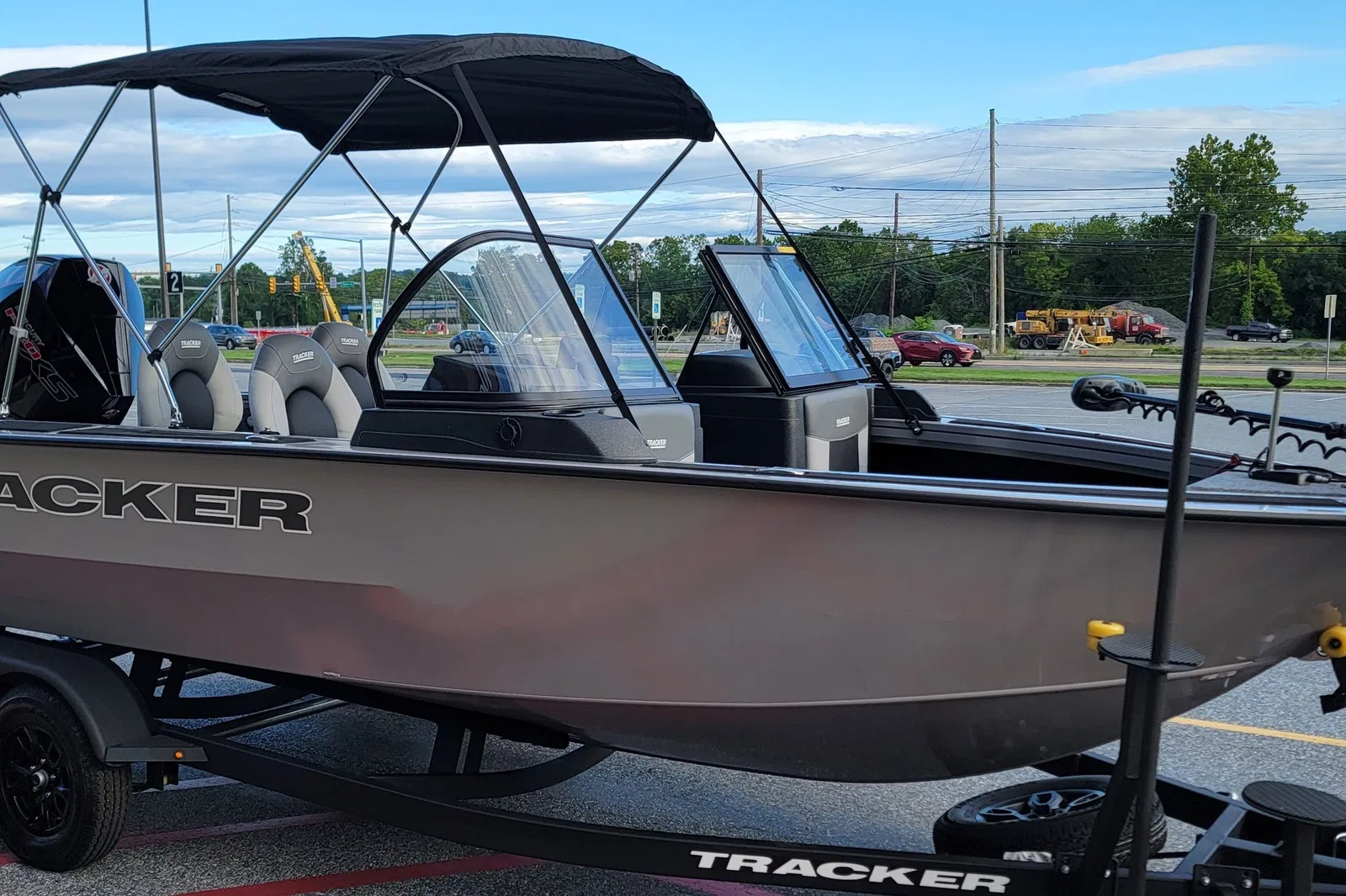 Tracker Targa V-19 Combo, фотография 5