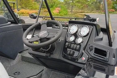 Tracker Targa V-19 Combo, фотография 6