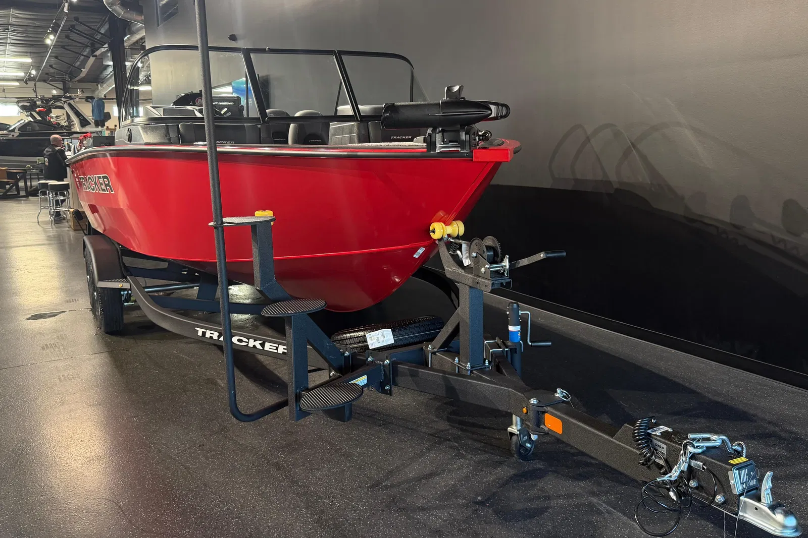 Tracker Targa V-18 Combo, фотография 7