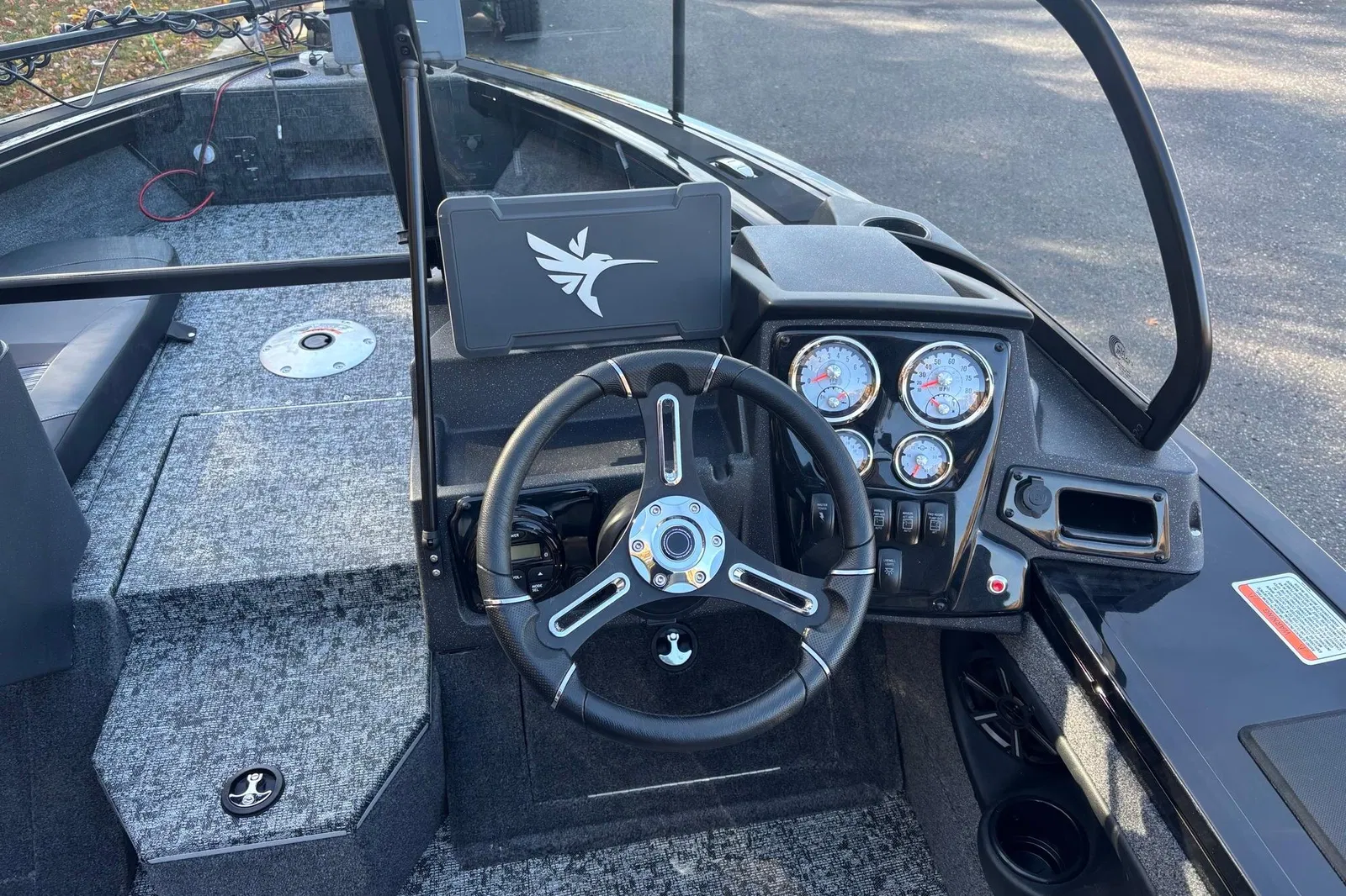 Tracker Targa V-19 Combo, фотография 8
